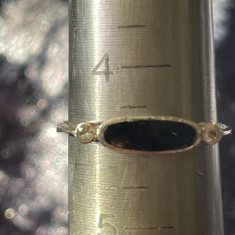 Sterling and Onyx ring 4.5 - Picture 3 of 3